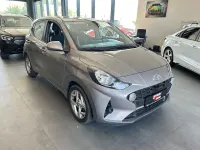 Gebraucht Hyundai i10 Trend 67 PS (49 kW) 2023 Grau Kleinwagen