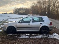 Gebraucht VW Golf IV 105 PS (77 kW) 2001 Silber Kleinwagen