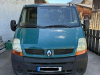 Second-hand Renault Master 99 CP (72 kW) 2004 Verde Van