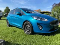 Gebraucht Ford Fiesta Titanium 125 PS (91 kW) 2018 Blau Limousine