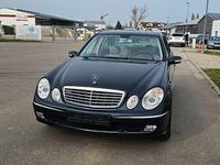 Gebraucht Mercedes E240 Elegance 177 PS (130 kW) 2003 Blau Limousine