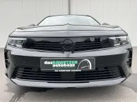Gebraucht Opel Astra 131 PS (96 kW) 2024 Schwarz Kleinwagen
