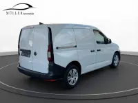 Gebraucht VW Caddy Basis 75 PS (55 kW) 2022 Weiß Van / Kleinbus