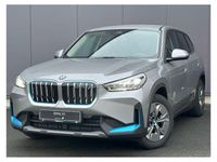 Gebraucht BMW iX1 230 kW (313 PS) 2023 Space silber (metallic) SUV