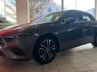 Gebraucht Mercedes A200 163 PS (119 kW) 2024 Mountaingrau  met. Coupé