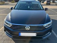 Gebraucht VW Passat 190 PS (139 kW) 2018 Grau Kombi