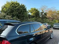 Gebraucht BMW 325 204 PS (150 kW) 2010 Schwarz Kombi