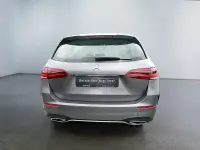 Gebraucht Mercedes B200 AMG 163 PS (119 kW) 2021 Grau Kleinwagen