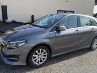 Gebraucht Mercedes B180 109 PS (80 kW) 2017 Grau Van / Kleinbus