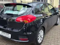 Gebraucht Kia Ceed Edition 7 101 PS (74 kW) 2016 (1k) zilinaschwarz met. Kleinwagen