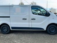 Gebraucht Opel Vivaro 120 PS (88 kW) 2019 Weiß Van / Kleinbus