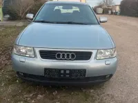 Gebraucht Audi A3 102 PS (75 kW) 2001 Blau Kleinwagen