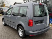 Gebraucht VW Caddy 102 PS (75 kW) 2019 Grau Van / Kleinbus