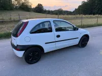 Gebraucht Opel Corsa 58 PS (42 kW) 2002 Weiß Kleinwagen