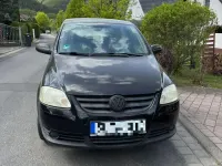 Gebraucht VW Fox 55 PS (40 kW) 2008 Schwarz Kleinwagen