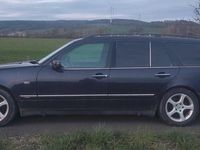 Gebraucht Mercedes E200 136 PS (100 kW) 1997 Violet Kombi