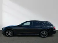 Gebraucht Mercedes E300 AMG 306 PS (225 kW) 2023 Unilack schwarz Kombi