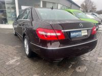 gebraucht Mercedes E200 *PDC SHZ TEMPO*