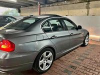 Gebraucht BMW 320 Efficient Dynamics 163 PS (119 kW) 2010 Grau Limousine