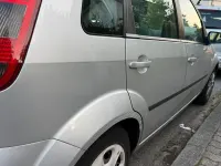 Gebraucht Ford Fiesta 69 PS (50 kW) 2005 Silber Kleinwagen
