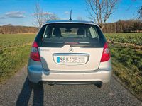 Gebraucht Mercedes A200 136 PS (100 kW) 2009 Silber Kleinwagen