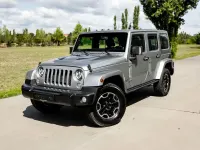 Gebraucht Jeep Wrangler Unlimited Rubicon 284 PS (208 kW) 2014 Silber SUV