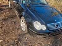 Gebraucht Mercedes C220 150 PS (110 kW) 2006 Schwarz Coupé