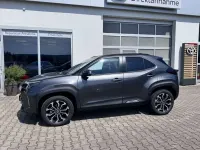 Neu Toyota Yaris Cross 131 PS (96 kW) 2026 Marlingrau metallic SUV