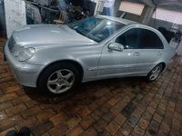 Gebraucht Mercedes C180 Avantgarde 143 PS (105 kW) 2002 Grau Limousine