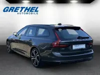 Gebraucht Volvo V90 Ultimate 235 PS (172 kW) 2023 Grau Kombi