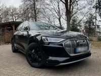 Gebraucht Audi e-tron Comfort 300 kW (408 PS) 2020 Schwarz SUV