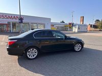 Second-hand BMW 523 190 CP (139 kW) 2009 Negru Berlinǎ