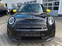 Gebraucht Mini Cooper SE 135 kW (184 PS) 2022 Schwarz Kleinwagen