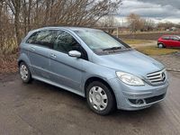 Gebraucht Mercedes B200 136 PS (100 kW) 2006 Grau Van / Kleinbus
