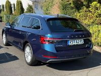 Gebraucht Skoda Superb Style 190 PS (139 kW) 2021 Blau Kombi