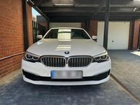 Gebraucht BMW 520 190 PS (139 kW) 2017 Weiß Limousine