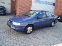 Gebraucht VW Passat 90 PS (66 kW) 1994 Blau Limousine