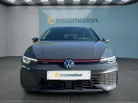 Gebraucht VW Golf VIII GTI 265 PS (194 kW) 2024 Grau Kleinwagen
