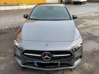 Gebraucht Mercedes A200 AMG line 163 PS (119 kW) 2019 Grau Limousine