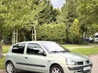 Gebraucht Renault Clio 75 PS (55 kW) 2002 Limousine