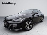 Gebraucht VW Passat Elegance 150 PS (110 kW) 2025 Schwarz Kombi