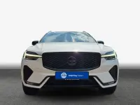 Gebraucht Volvo XC60 Plus 250 PS (183 kW) 2025 Crystal white / metallic SUV