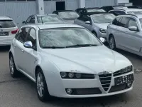 Gebraucht Alfa Romeo 159 136 PS (100 kW) 2012 Bianco ghiaccio/pastello Kombi