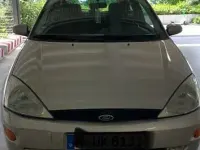 Gebraucht Ford Focus 75 PS (55 kW) 2000 Silber Limousine