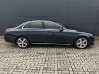 Gebraucht Mercedes E350 Avantgarde 258 PS (189 kW) 2016 Kallaitgrün metallic (metallic) Limousine