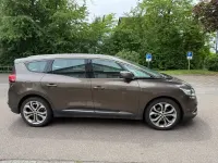 Gebraucht Renault Scenic E-Tech Experience 116 PS (85 kW) 2017 Braun Van / Kleinbus