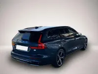 Gebraucht Volvo V60 Plus 455 PS (334 kW) 2022 Manufacturer Kombi