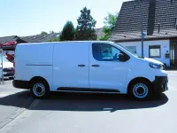 Gebraucht Toyota Proace 144 PS (105 kW) 2024 Weiß Van / Kleinbus
