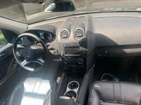 Gebraucht Mercedes ML320 224 PS (164 kW) 2009 Schwarz SUV