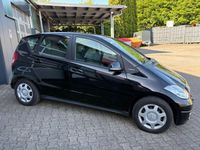 Gebraucht Mercedes A160 95 PS (69 kW) 2011 Schwarz Kleinwagen